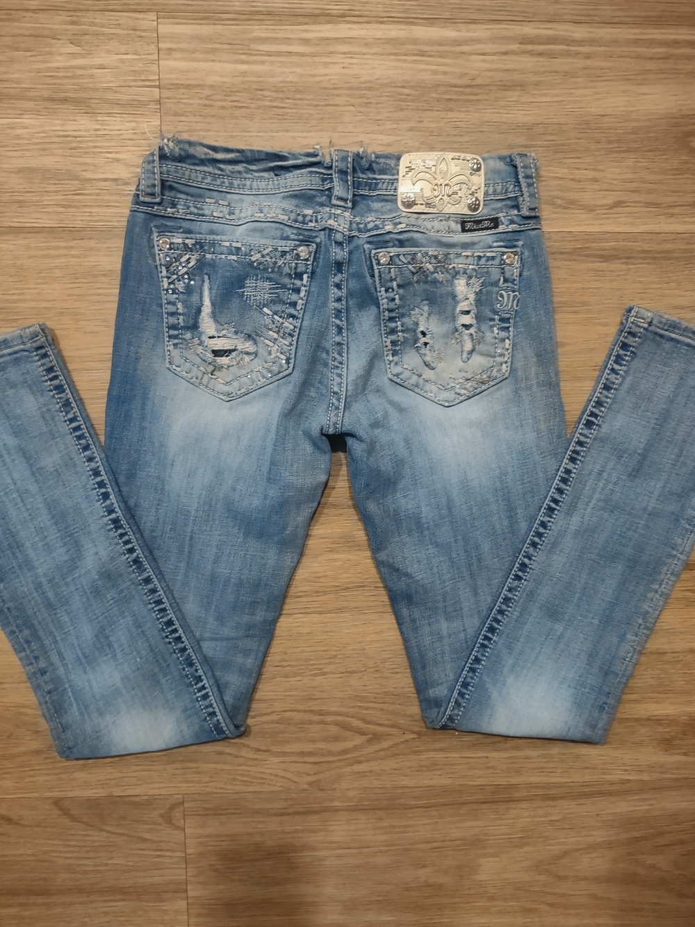 Miss Me Women's Light Blue Distressed Skinny Jeans